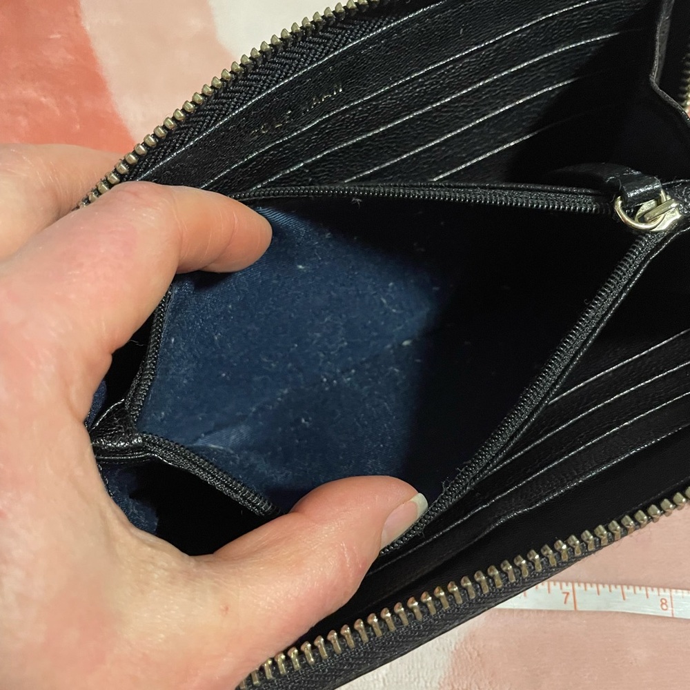 Cole Haan Large continental Zip Around Black Leather Wallet - Picture 14 of 16